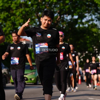 Runner Photo 4142342