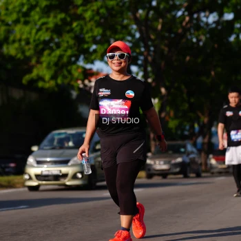 Runner Photo 4142360
