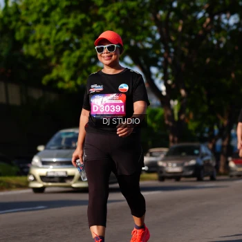 Runner Photo 4142363
