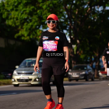 Runner Photo 4142364