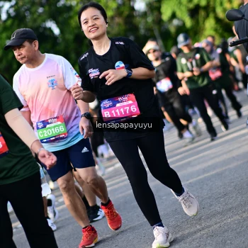 Runner Photo 4142367