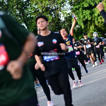 Runner Photo 4142434