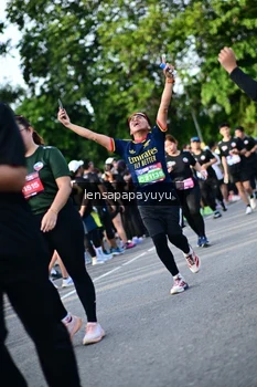 Runner Photo 4142436