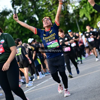 Runner Photo 4142438