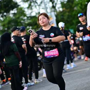 Runner Photo 4142442