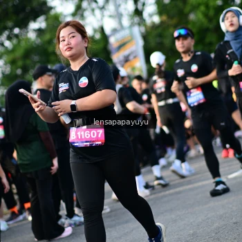 Runner Photo 4142443