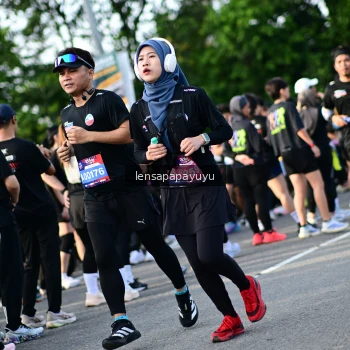 Runner Photo 4142444