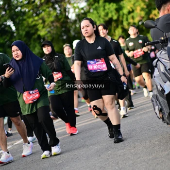 Runner Photo 4142462