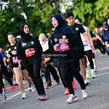 Runner Photo 4142491