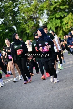 Runner Photo 4142492