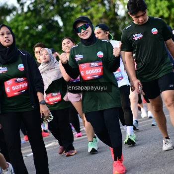 Runner Photo 4142502