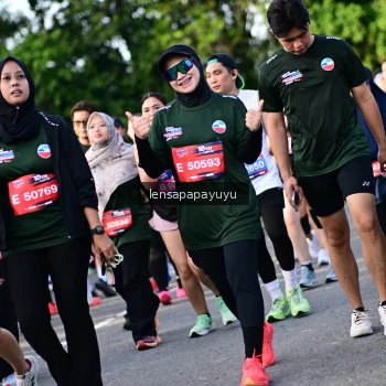 Runner Photo 4142506