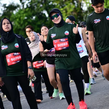 Runner Photo 4142507