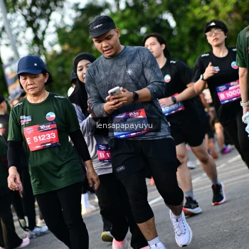 Runner Photo 4142523