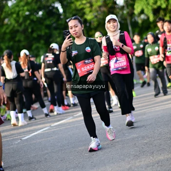 Runner Photo 4142529
