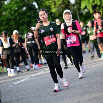 Runner Photo 4142531