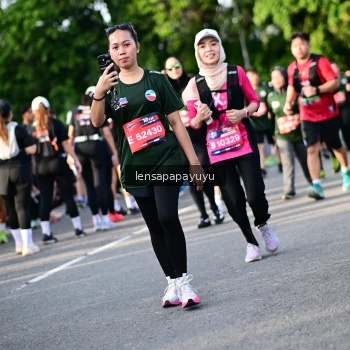 Runner Photo 4142532