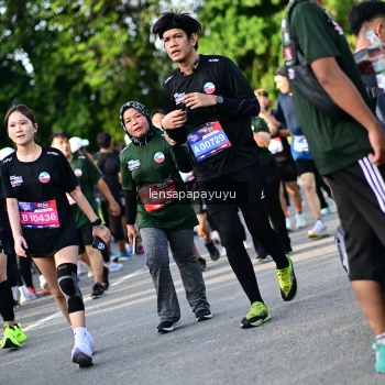 Runner Photo 4142538