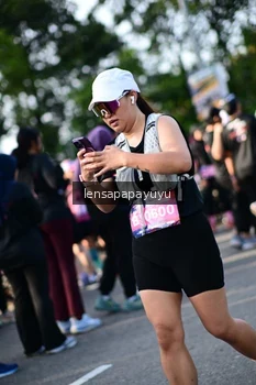 Runner Photo 4142547