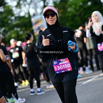 Runner Photo 4142563