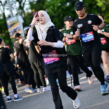 Runner Photo 4142567