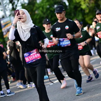 Runner Photo 4142569