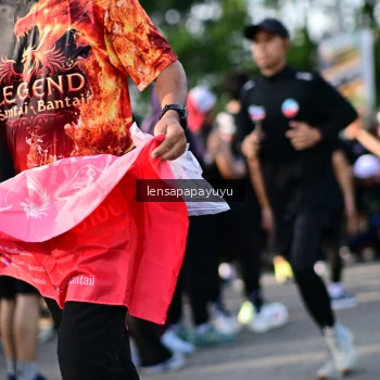 Runner Photo 4142608