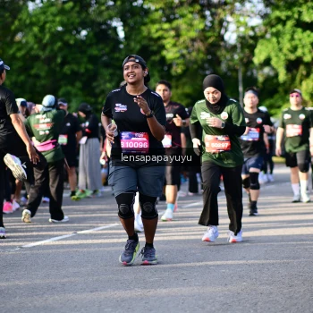 Runner Photo 4142609