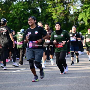 Runner Photo 4142611
