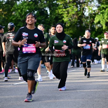 Runner Photo 4142614