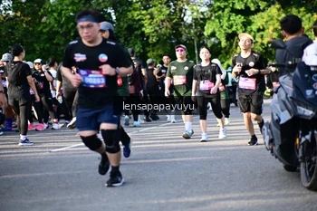 Runner Photo 4142621