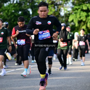 Runner Photo 4142622