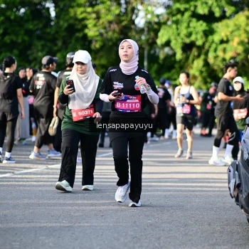 Runner Photo 4142627