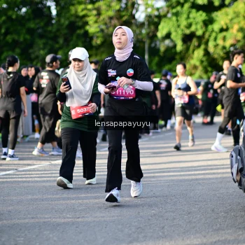 Runner Photo 4142629