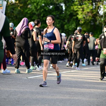 Runner Photo 4142636