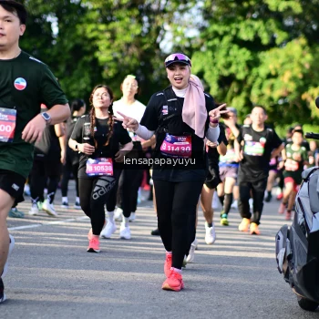 Runner Photo 4142642