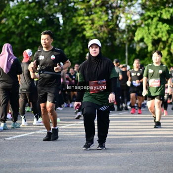 Runner Photo 4142643