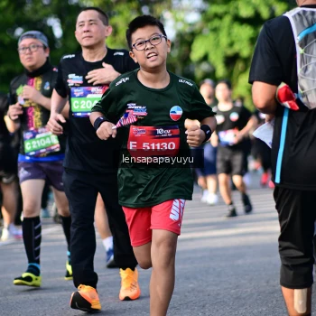 Runner Photo 4142658