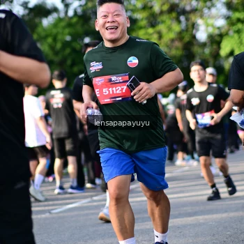 Runner Photo 4142664