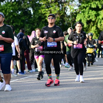 Runner Photo 4142676