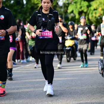 Runner Photo 4142681