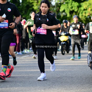 Runner Photo 4142682