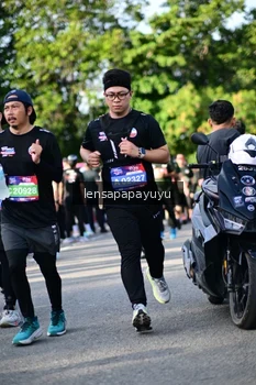 Runner Photo 4142691
