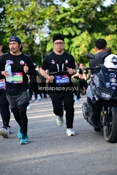 Runner Photo 4142696