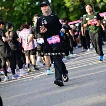 Runner Photo 4142698