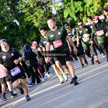 Runner Photo 4142703