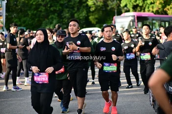 Runner Photo 4142707