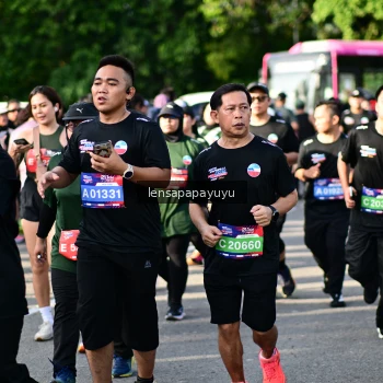 Runner Photo 4142711
