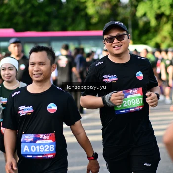 Runner Photo 4142721