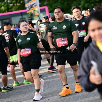 Runner Photo 4142728